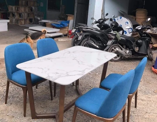 Bộ bàn ghế mầm non mẫu giáo phù hợp với trẻ em 2 Lựa chọn chất liệu bàn ghế an toàn